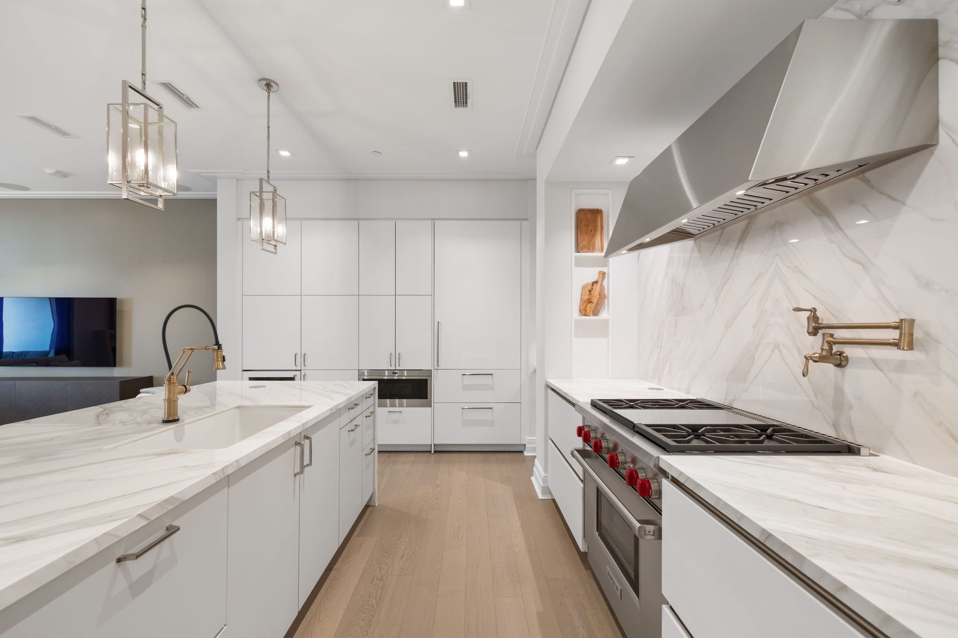 6017 Memorial Drive, #305, Houston, TX 77007 6017 Memorial Drive, #305, Houston, TX 77007