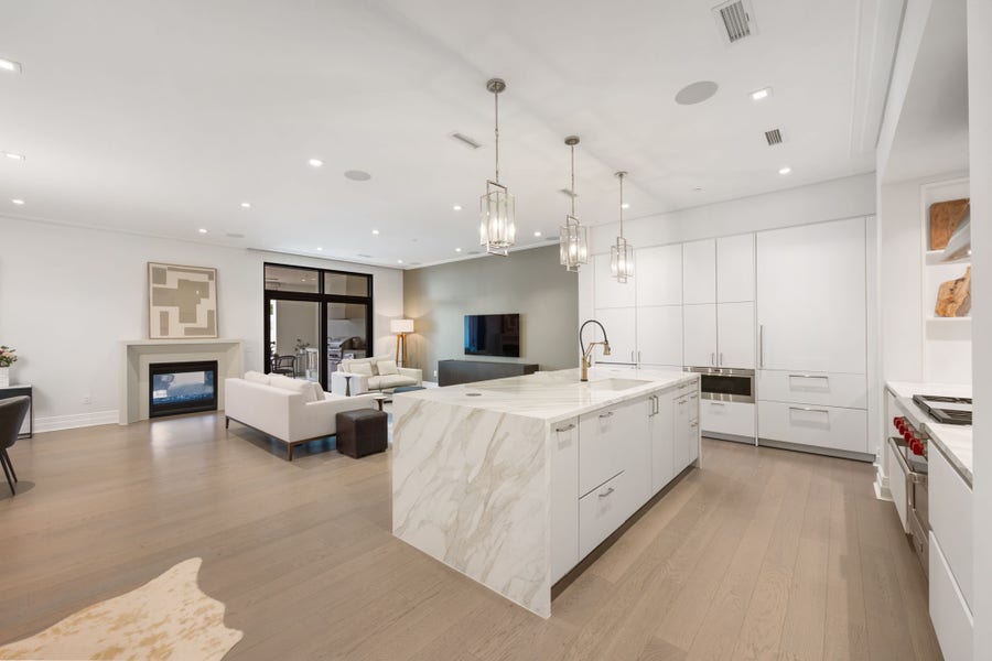 Property photo for 6017 Memorial Drive, #305, Houston, TX