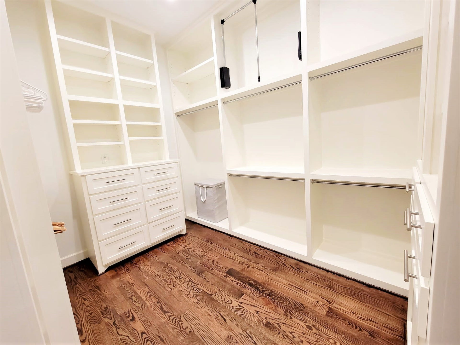 STORAGE ALL AROUND! Soft close drawers and seasonal storage