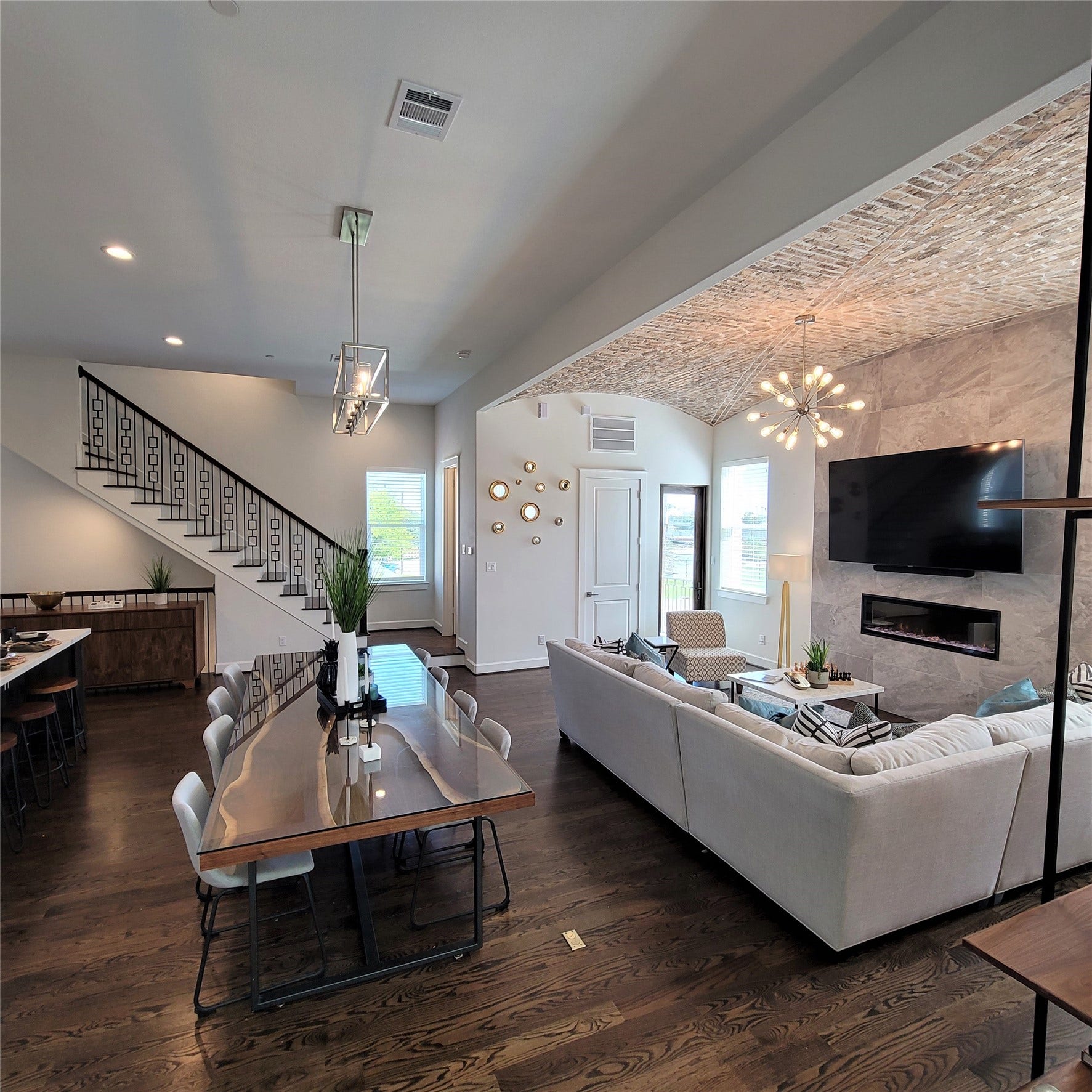 Designer Fixtures, LED Lightning throughout the house.