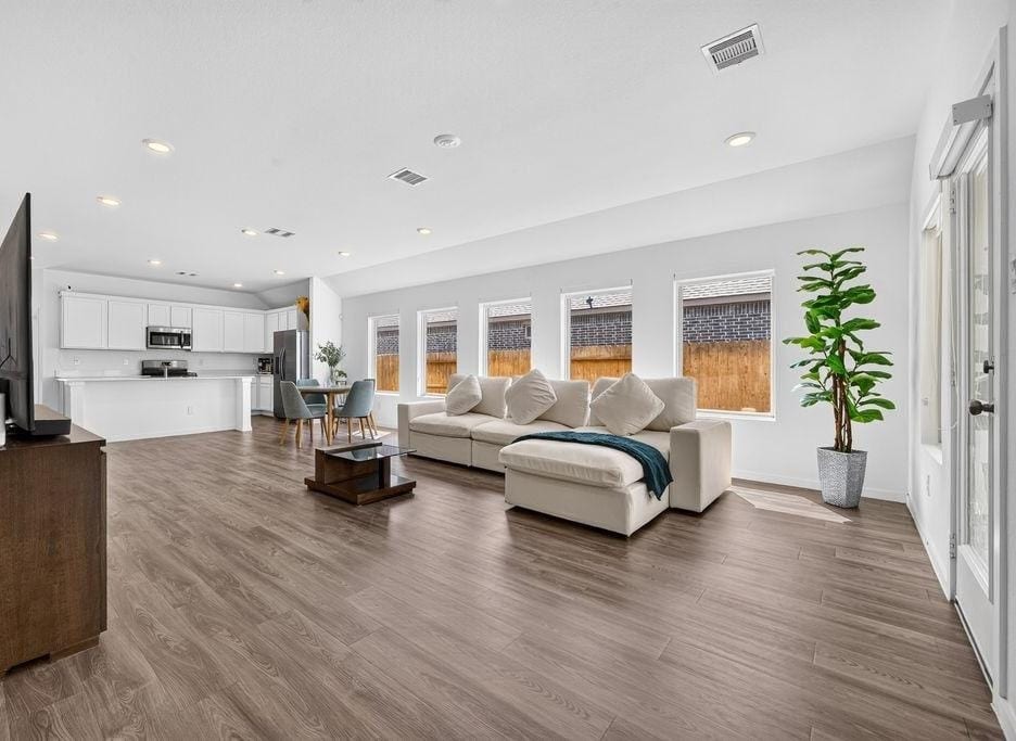 5438 Still Meadow Lane, Richmond, TX 77469 5438 Still Meadow Lane, Richmond, TX 77469