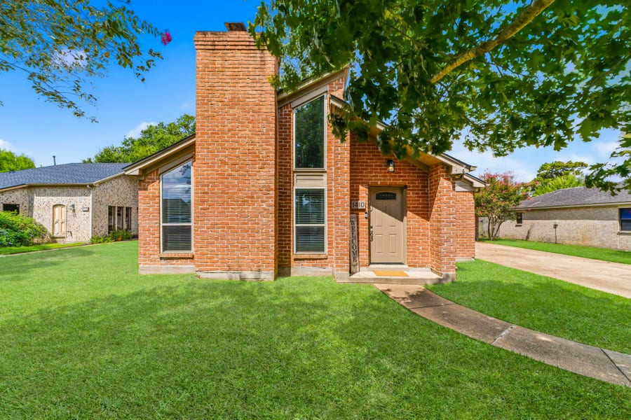 Property photo for 1410 Park Wind Drive, Katy, TX