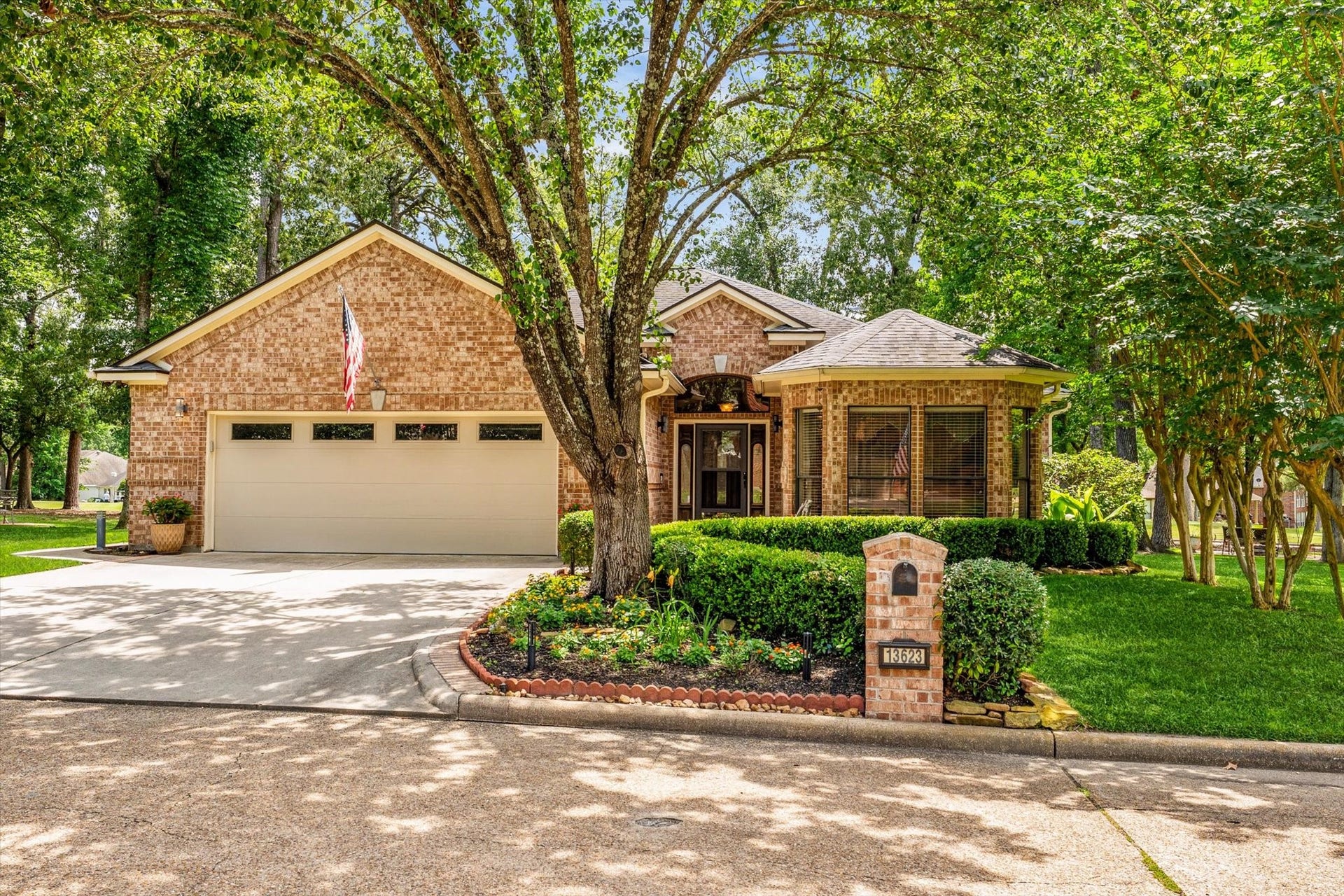 13623 Summer Hill Drive, Montgomery, TX 77356 13623 Summer Hill Drive, Montgomery, TX 77356