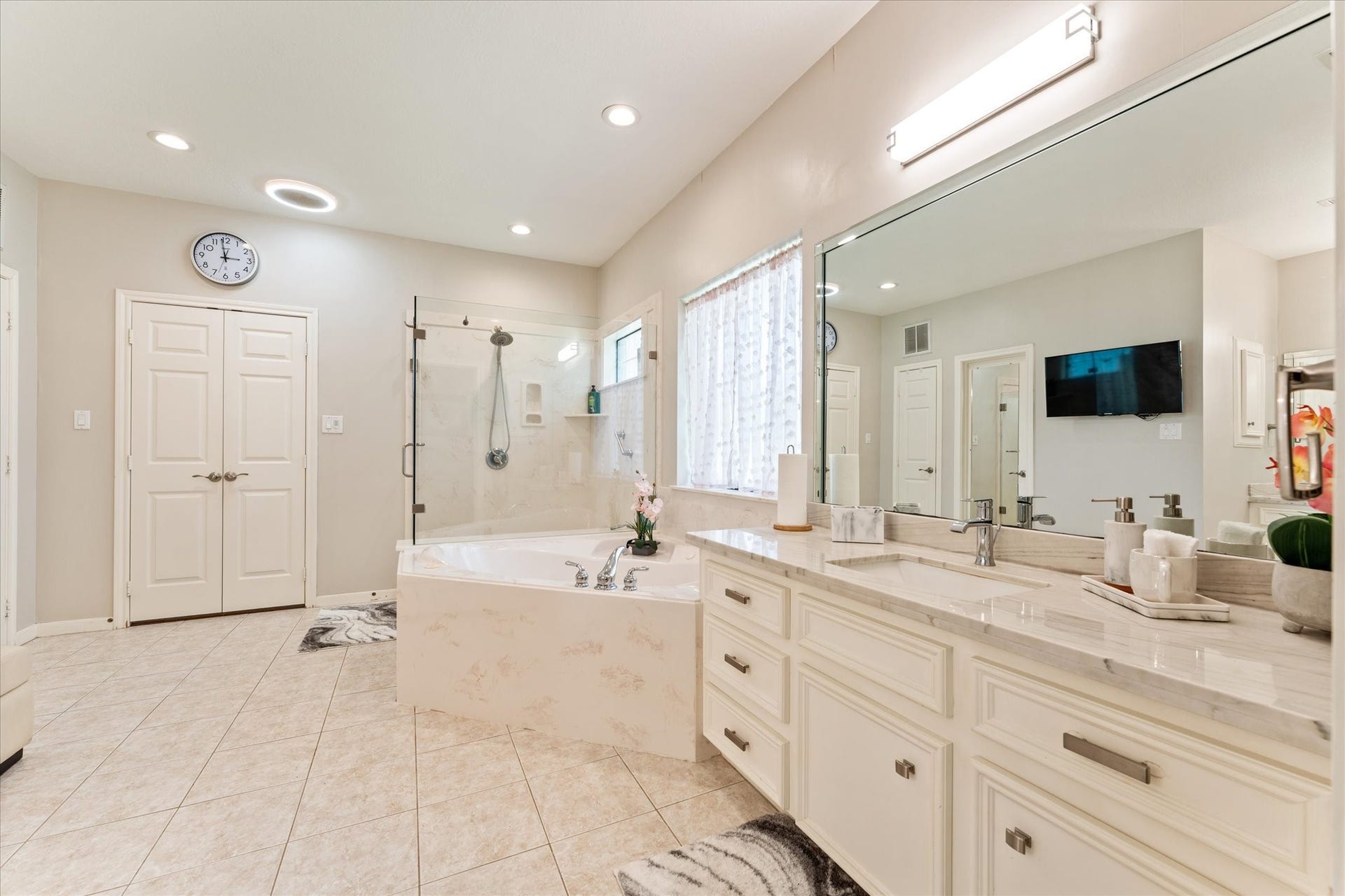 13623 Summer Hill Drive, Montgomery, TX 77356 13623 Summer Hill Drive, Montgomery, TX 77356