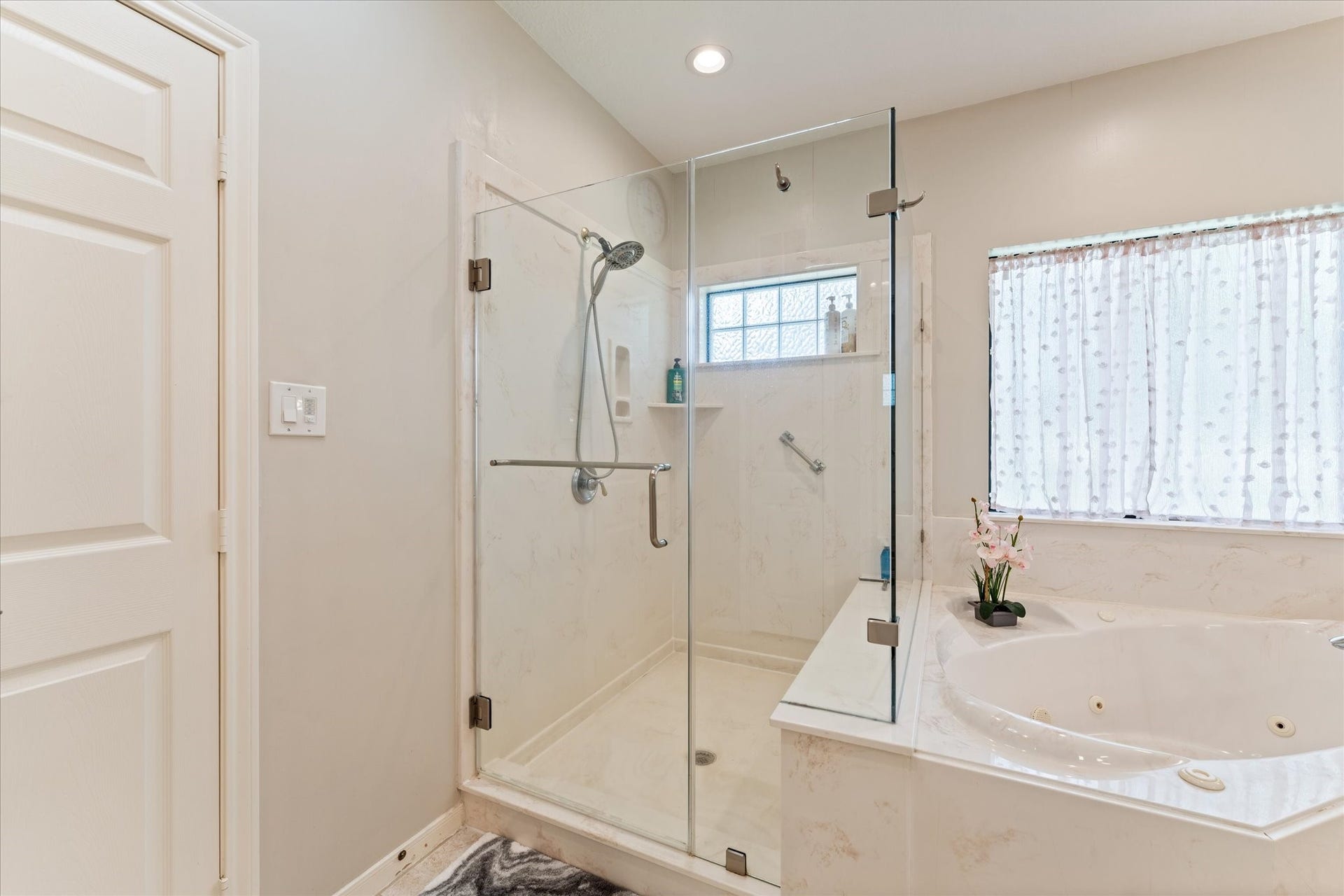 13623 Summer Hill Drive, Montgomery, TX 77356 13623 Summer Hill Drive, Montgomery, TX 77356