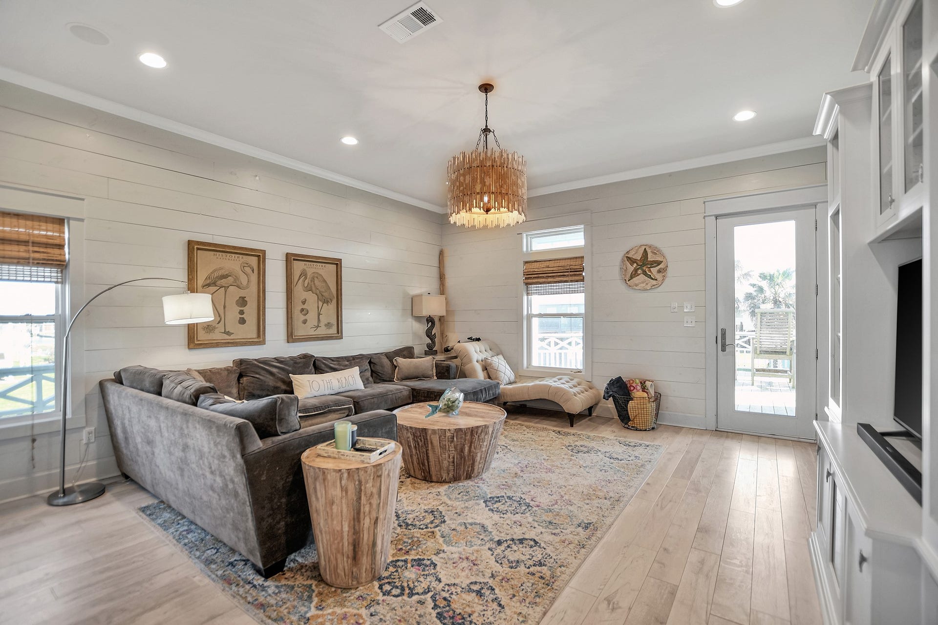 2570 Tide Drive, Port Bolivar, TX 77650 2570 Tide Drive, Port Bolivar, TX 77650