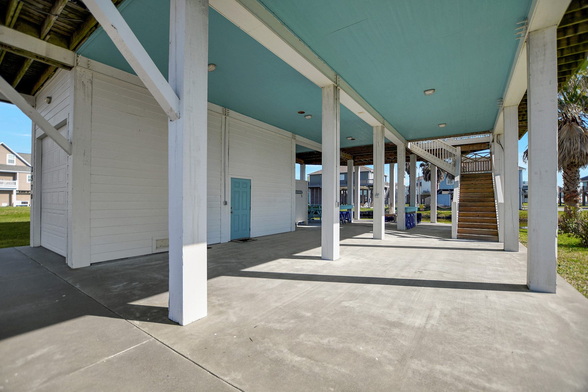 2570 Tide Drive, Port Bolivar, TX 77650 2570 Tide Drive, Port Bolivar, TX 77650
