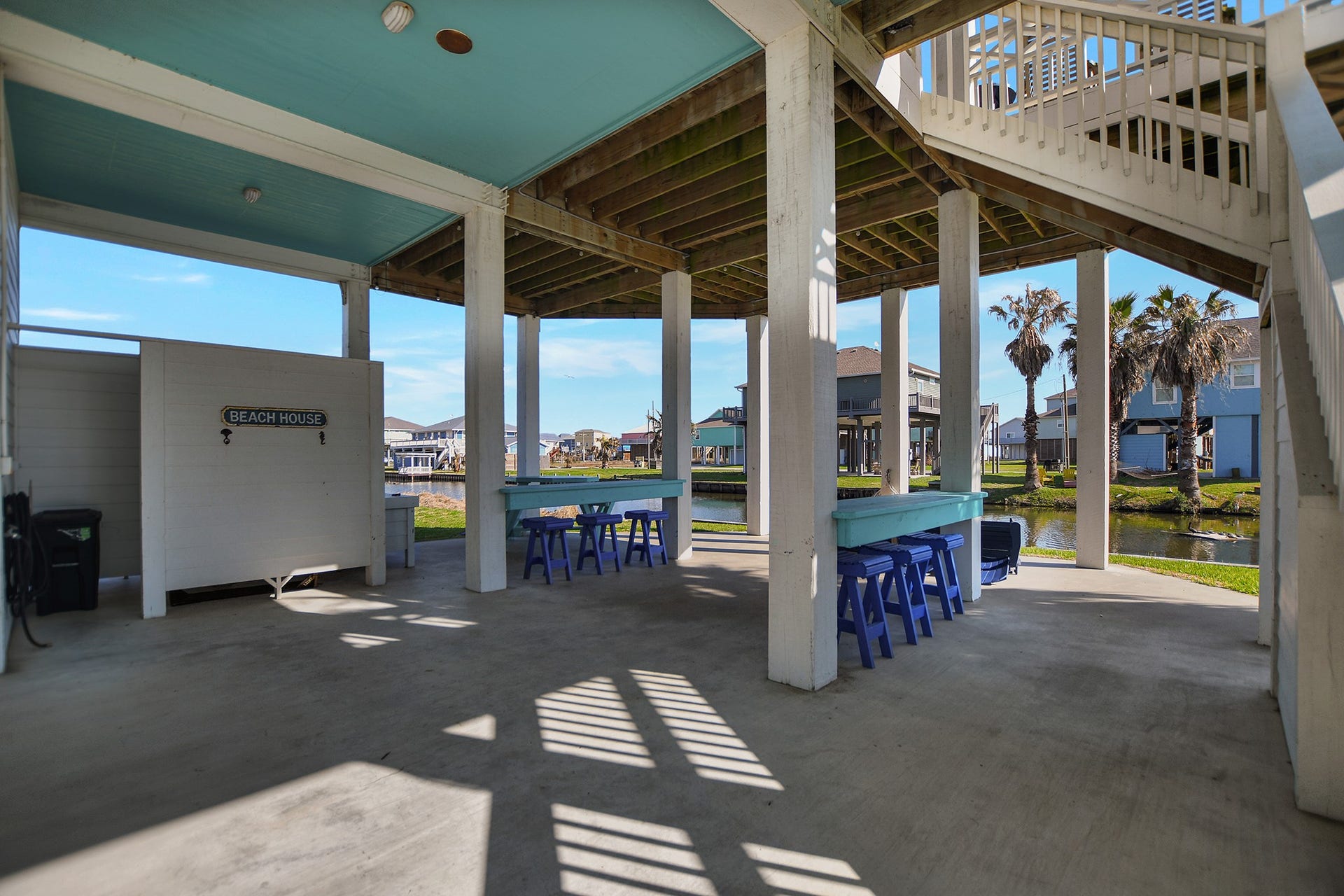 2570 Tide Drive, Port Bolivar, TX 77650 2570 Tide Drive, Port Bolivar, TX 77650