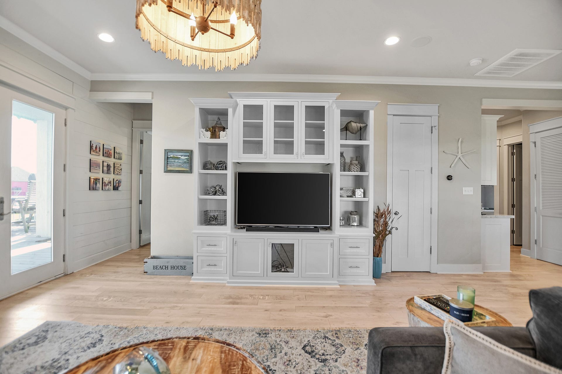 2570 Tide Drive, Port Bolivar, TX 77650 2570 Tide Drive, Port Bolivar, TX 77650