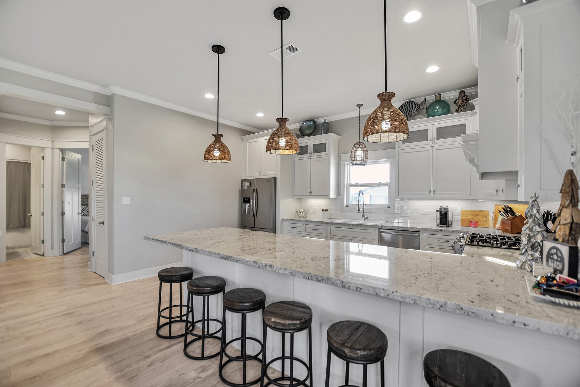 2570 Tide Drive, Port Bolivar, TX 77650 2570 Tide Drive, Port Bolivar, TX 77650