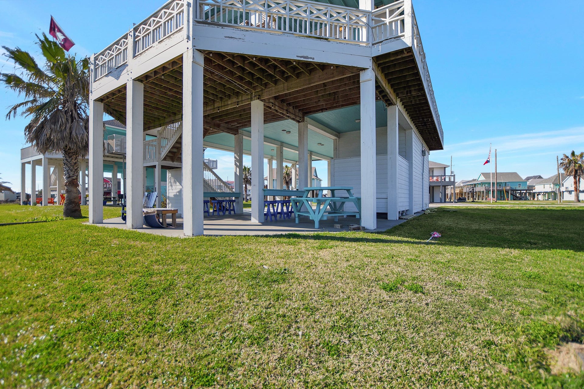 2570 Tide Drive, Port Bolivar, TX 77650 2570 Tide Drive, Port Bolivar, TX 77650