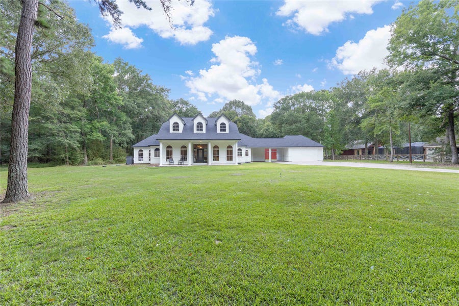Property photo for 28918 Misty Oaks Drive, Huffman, TX
