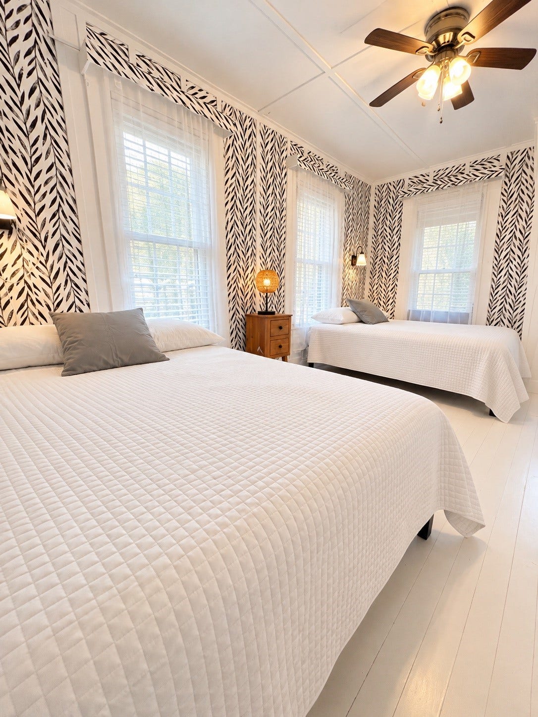 3402 Avenue Q 1/2, Galveston, TX 77550 3402 Avenue Q 1/2, Galveston, TX 77550