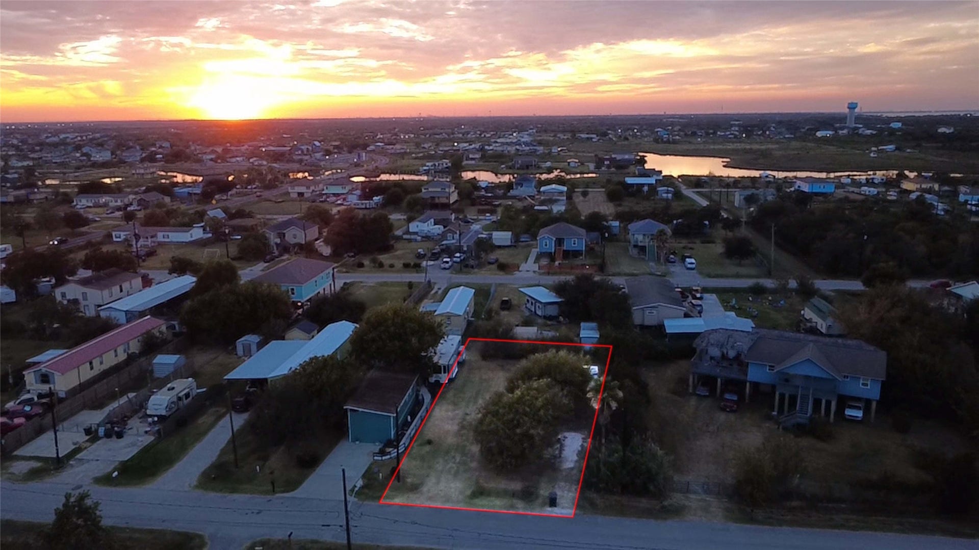 808 15th Street, Dickinson, TX 77539 Overhead View 2