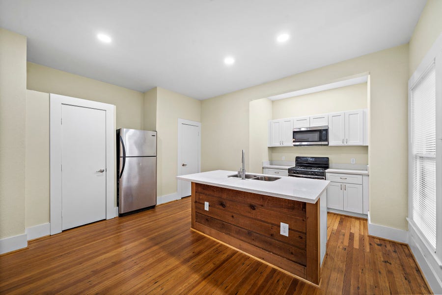 Property photo for 811 Sul Ross Street, #2, Houston, TX