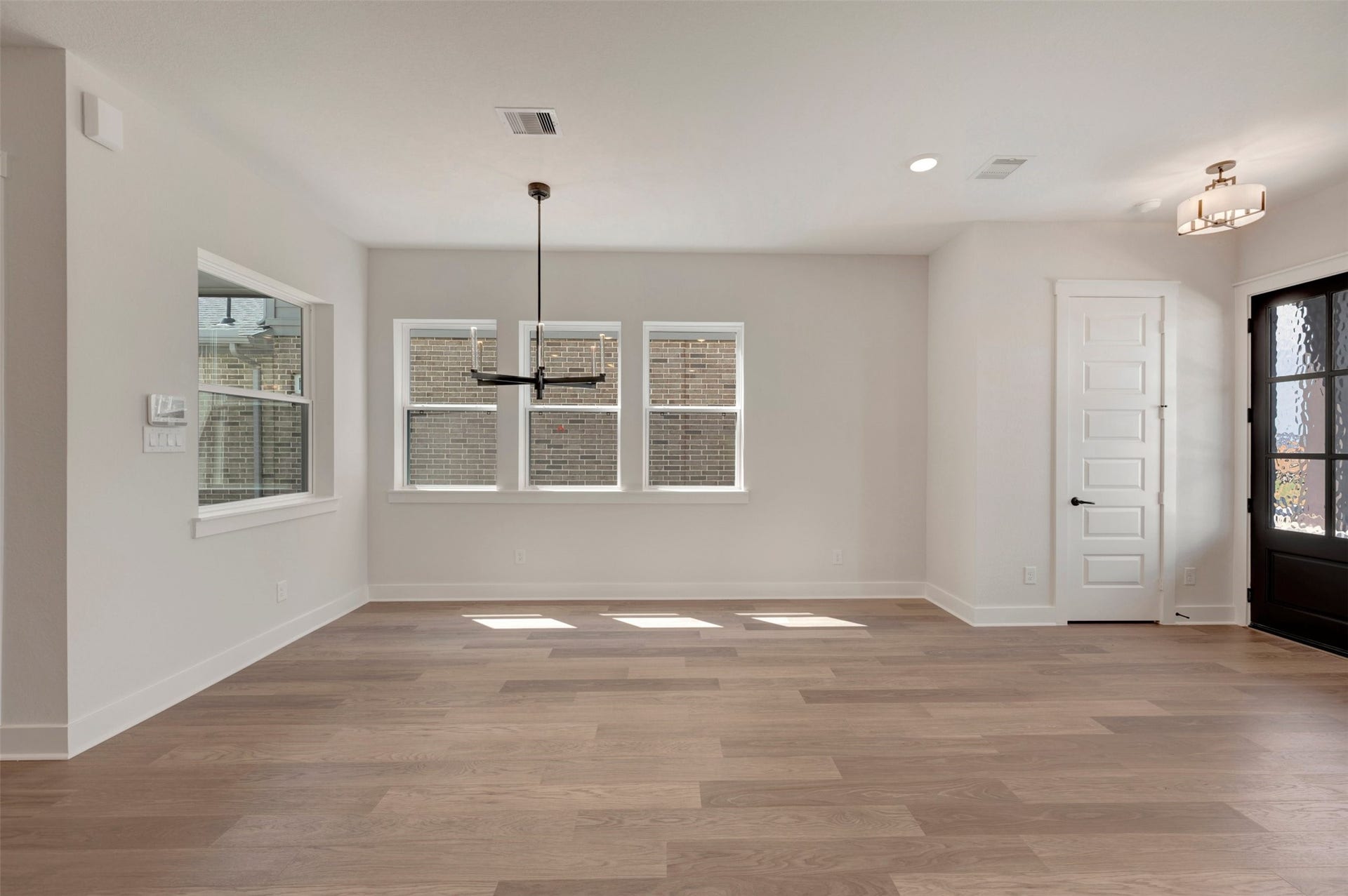 16706 Vibrant Avenue, Hockley, TX 77447