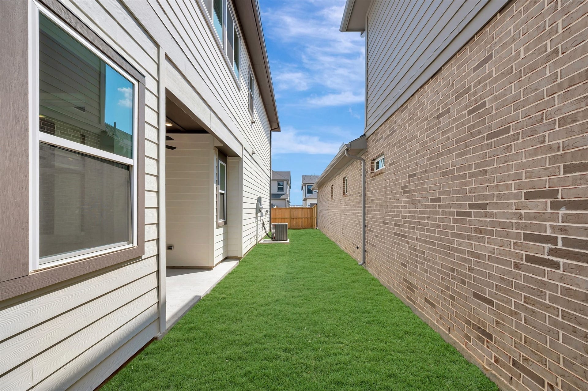16706 Vibrant Avenue, Hockley, TX 77447