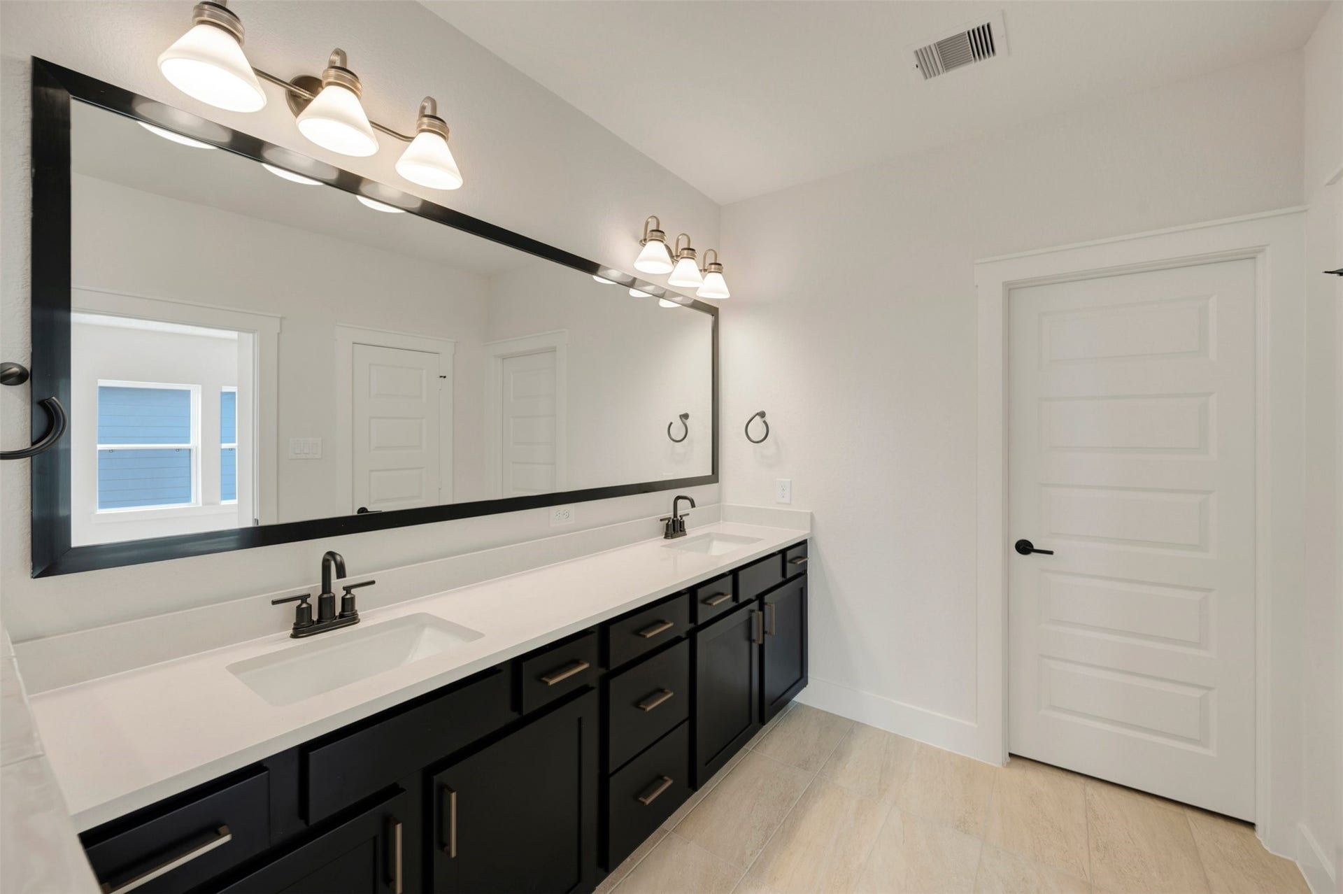 16706 Vibrant Avenue, Hockley, TX 77447