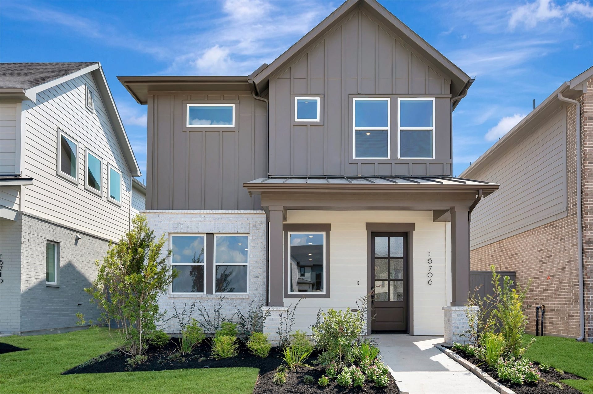 Welcome to The Enterprise by David Weekley Homes. Move-In Ready Now!