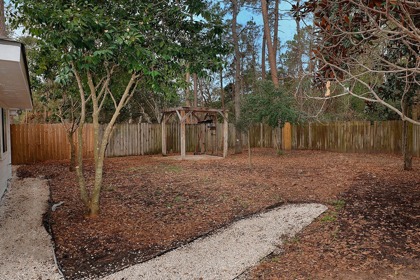 34 Cypress Bayou Court, The Woodlands, TX 77382 Room for your dream pool!