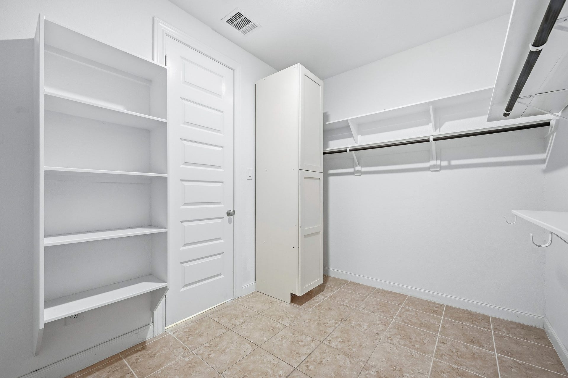 18611 Rankin Creek Drive, Cypress, TX 77433