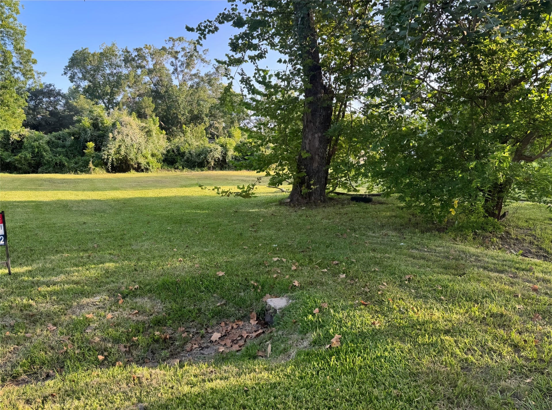1421 W Lobitt Street, Alvin, TX 77511 1421 W Lobitt Street, Alvin, TX 77511