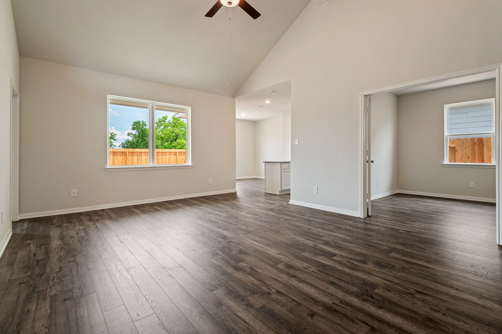 356 Fastboy Lane, Waller, TX 77484