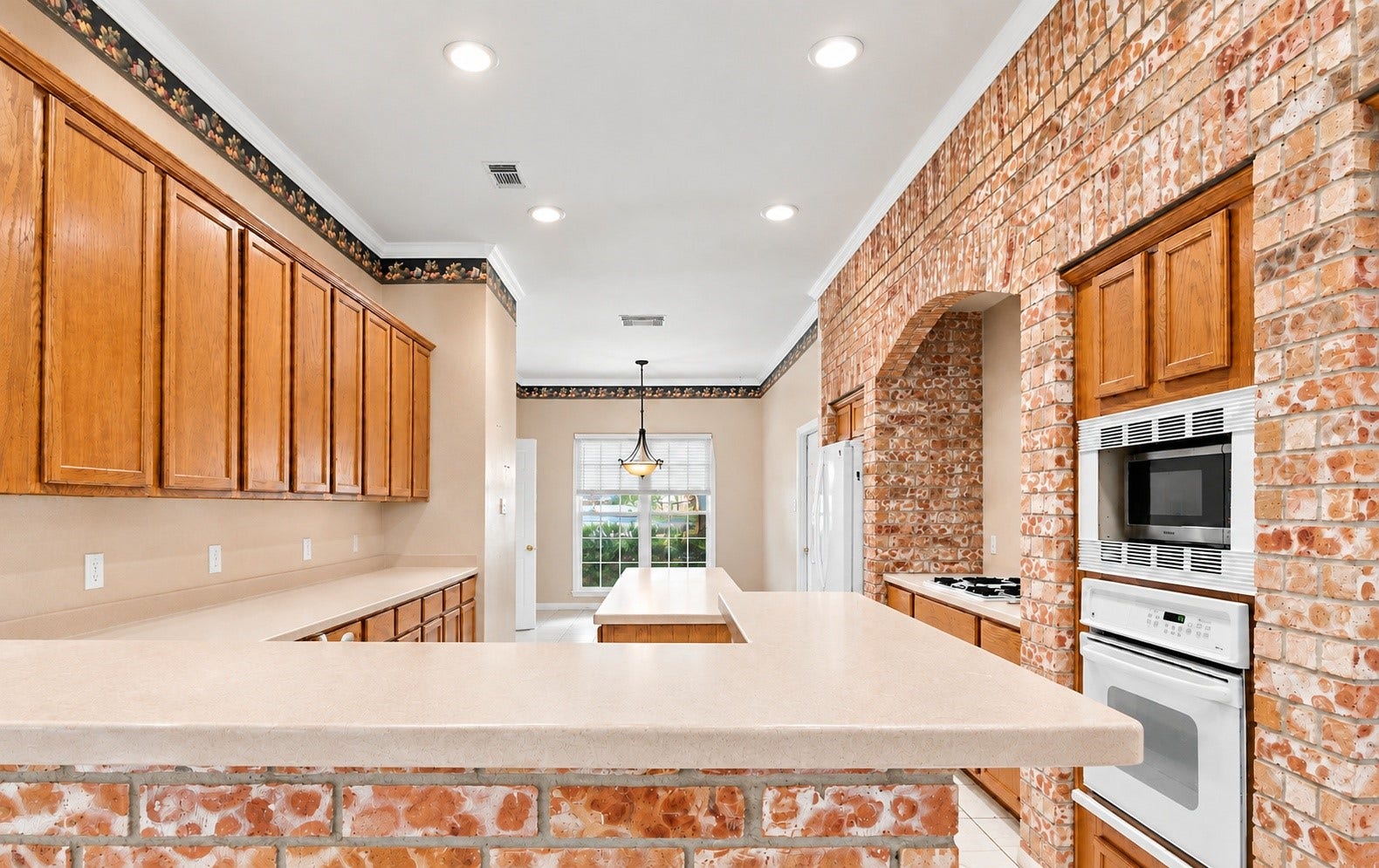 Another angle of the kitchen!
