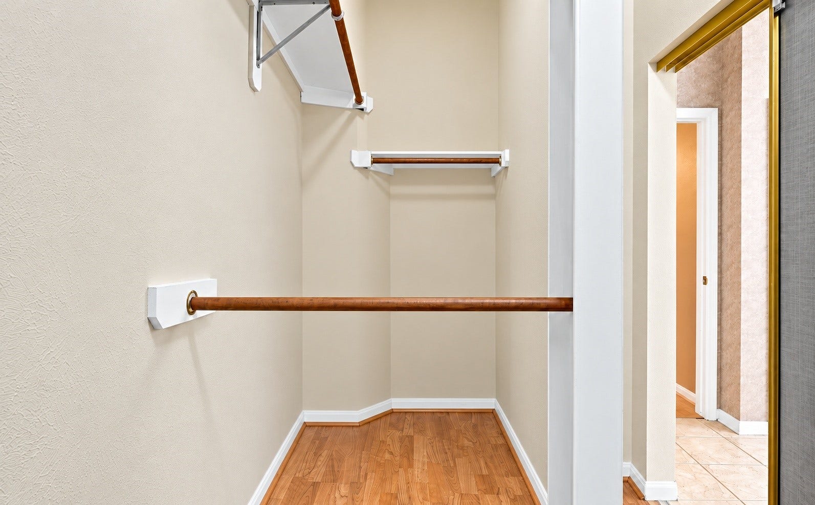 Walk-in Closet in the primary bathroom!