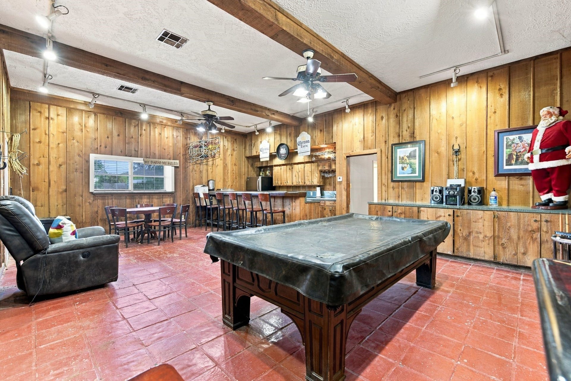 2935 W FM 1462, Rosharon, TX 77583