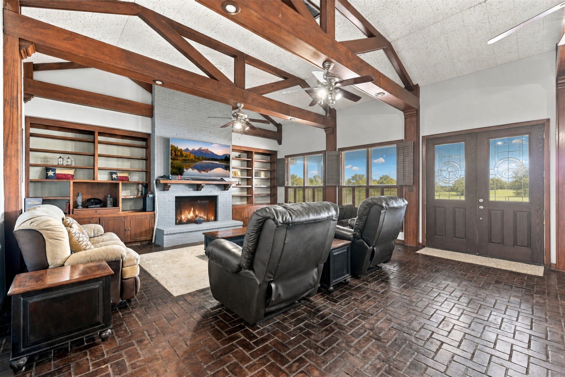 2935 W FM 1462, Rosharon, TX 77583