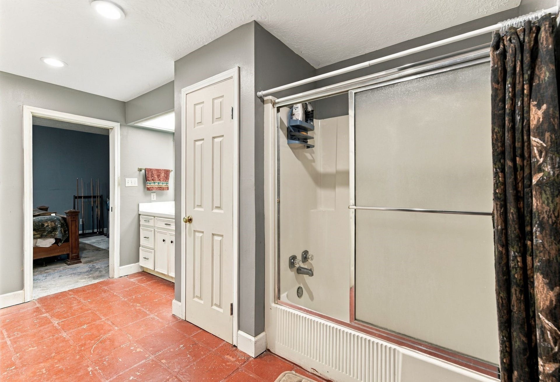 2935 W FM 1462, Rosharon, TX 77583
