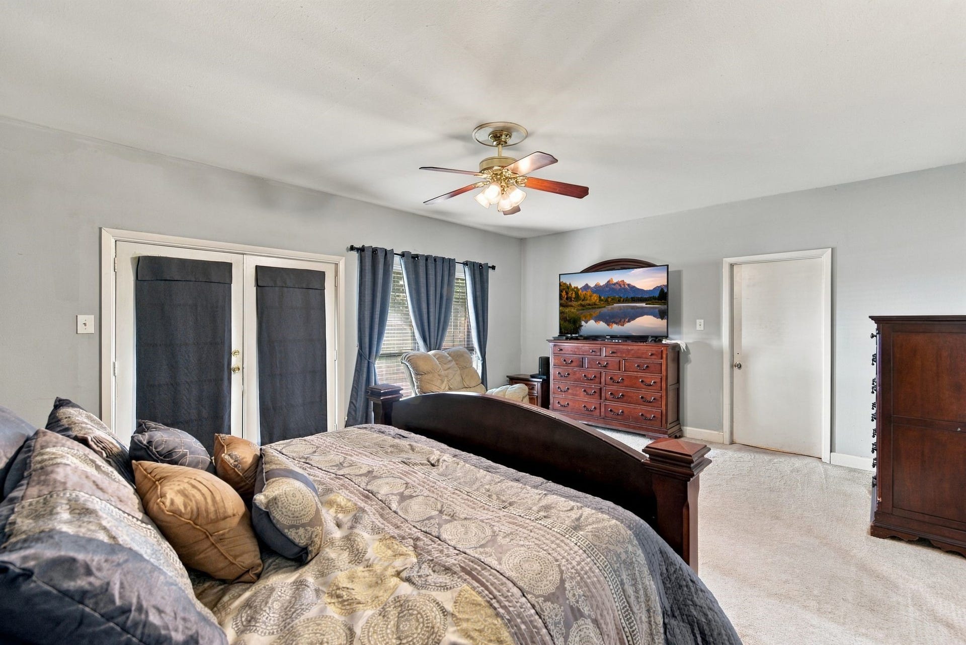 2935 W FM 1462, Rosharon, TX 77583