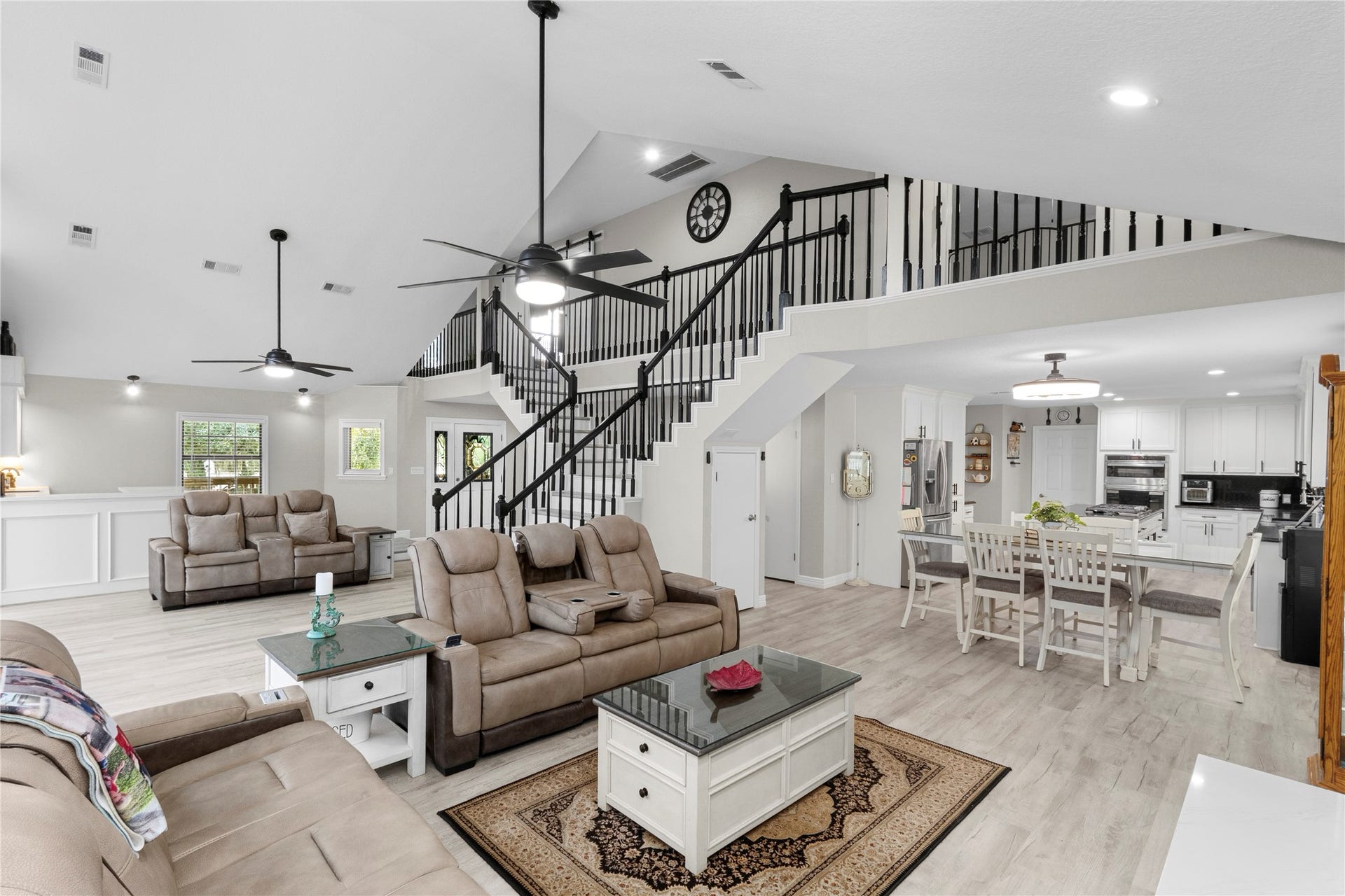 17251 County Road 945d, Brazoria, TX 77422 17251 County Road 945d, Brazoria, TX 77422