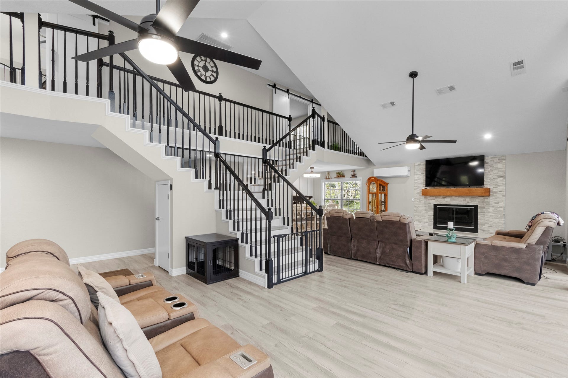 17251 County Road 945d, Brazoria, TX 77422 17251 County Road 945d, Brazoria, TX 77422