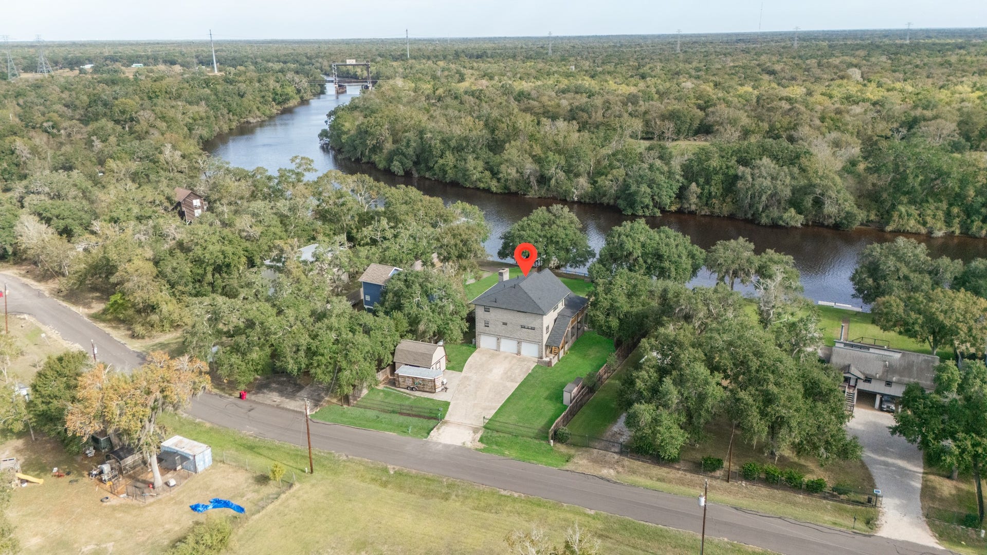 17251 County Road 945d, Brazoria, TX 77422 17251 County Road 945d, Brazoria, TX 77422