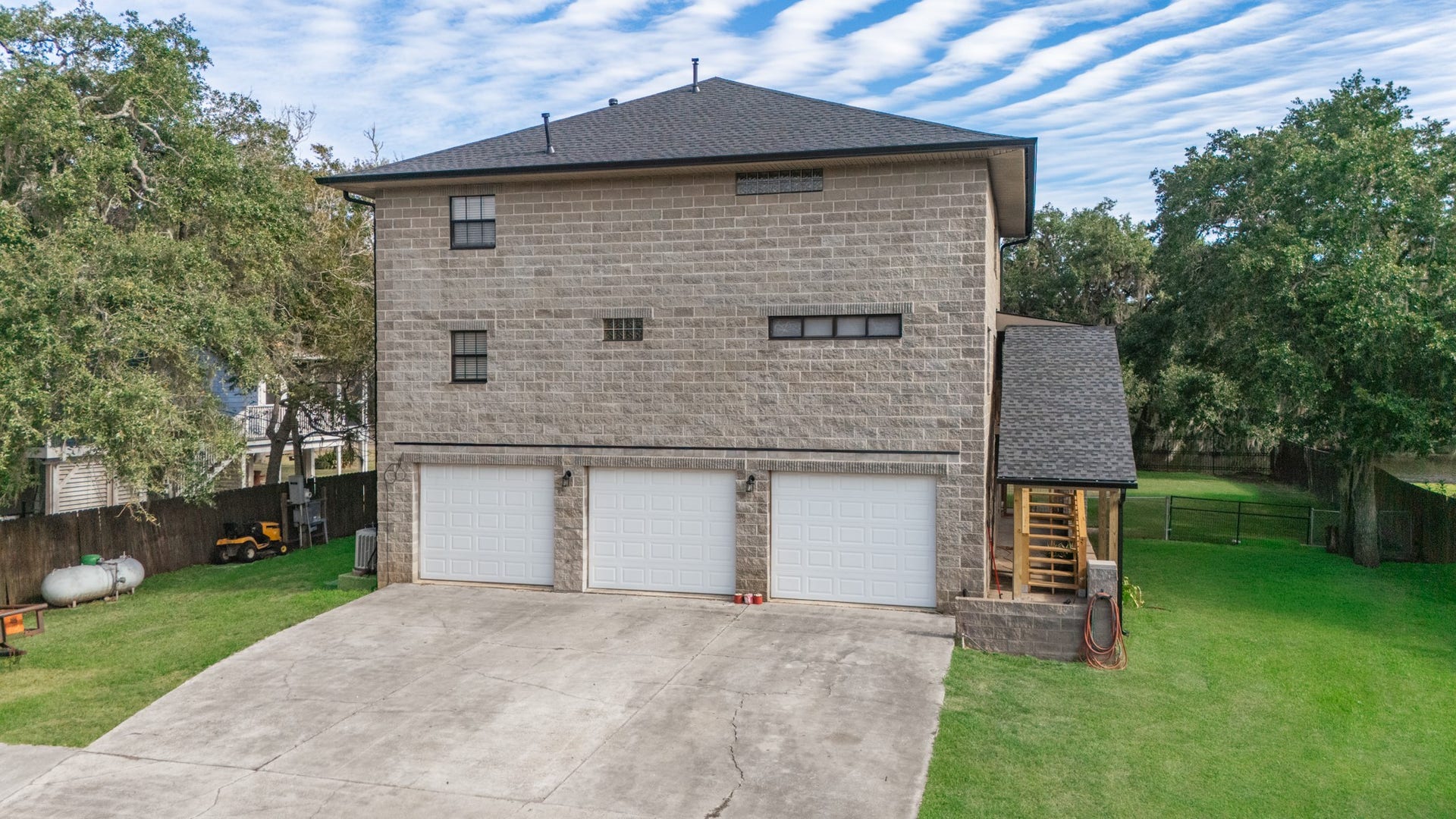17251 County Road 945d, Brazoria, TX 77422 17251 County Road 945d, Brazoria, TX 77422