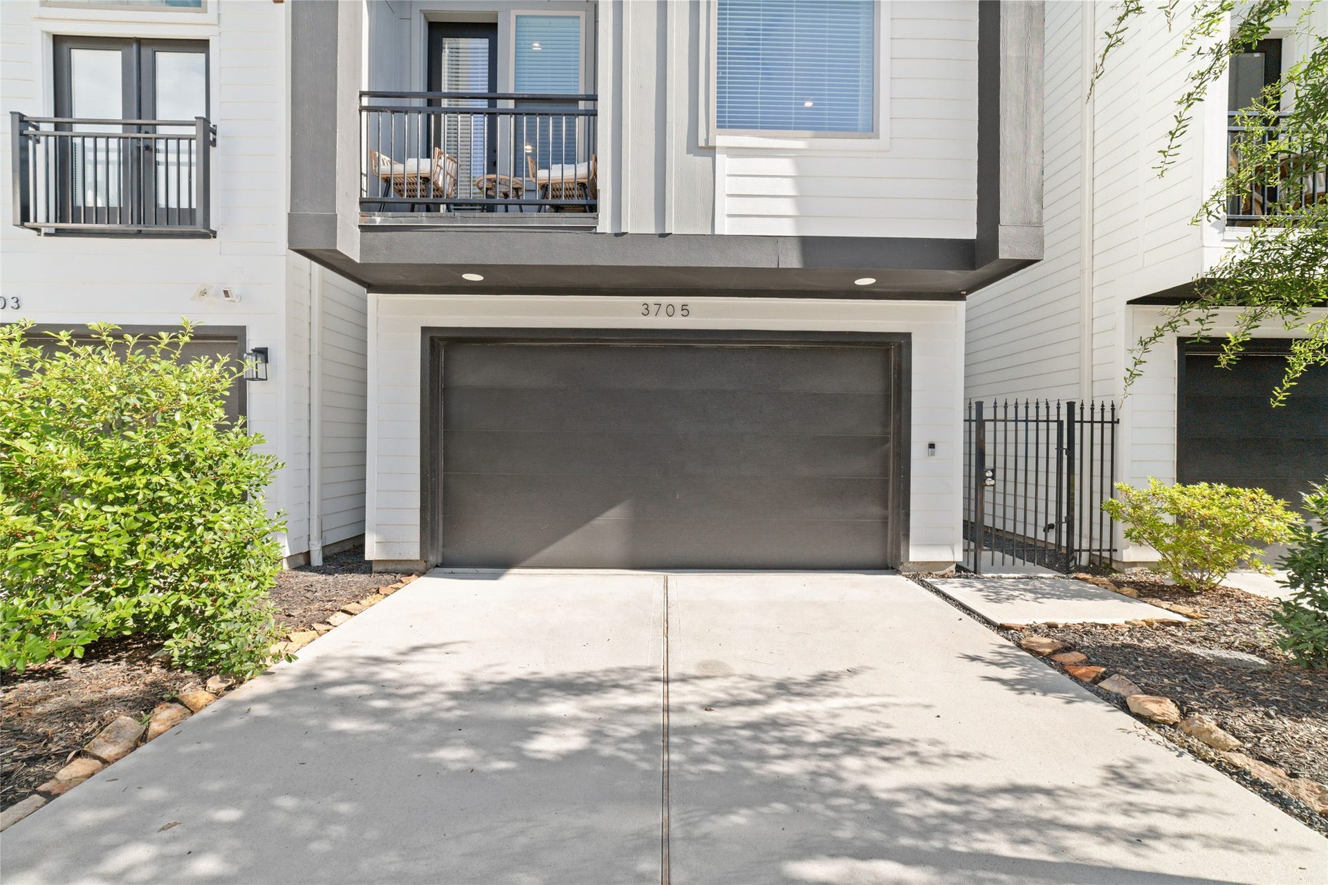 3705 Creekmont Green Lane, Houston, TX 77091 3705 Creekmont Green Lane, Houston, TX 77091