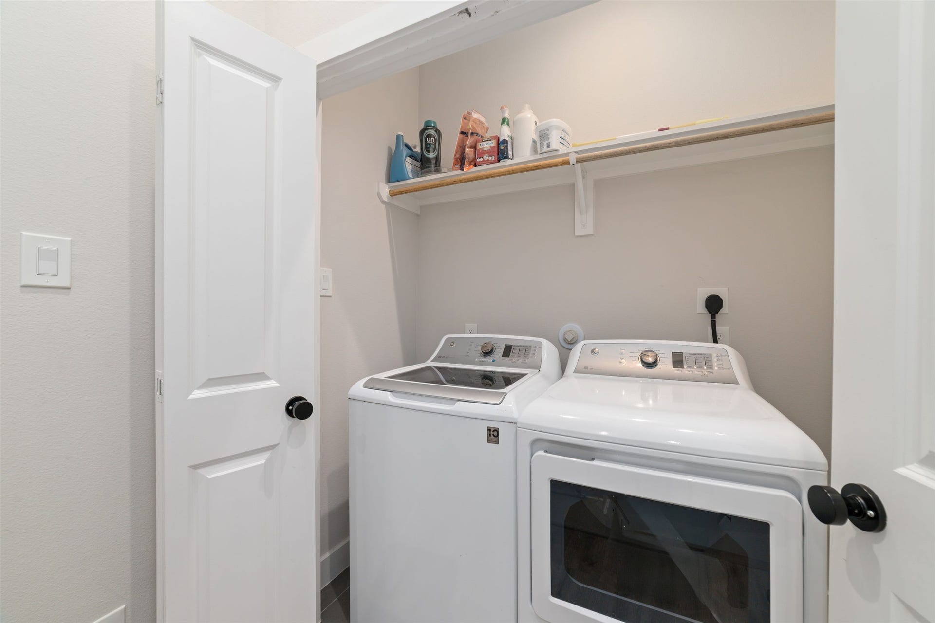 3705 Creekmont Green Lane, Houston, TX 77091 3705 Creekmont Green Lane, Houston, TX 77091