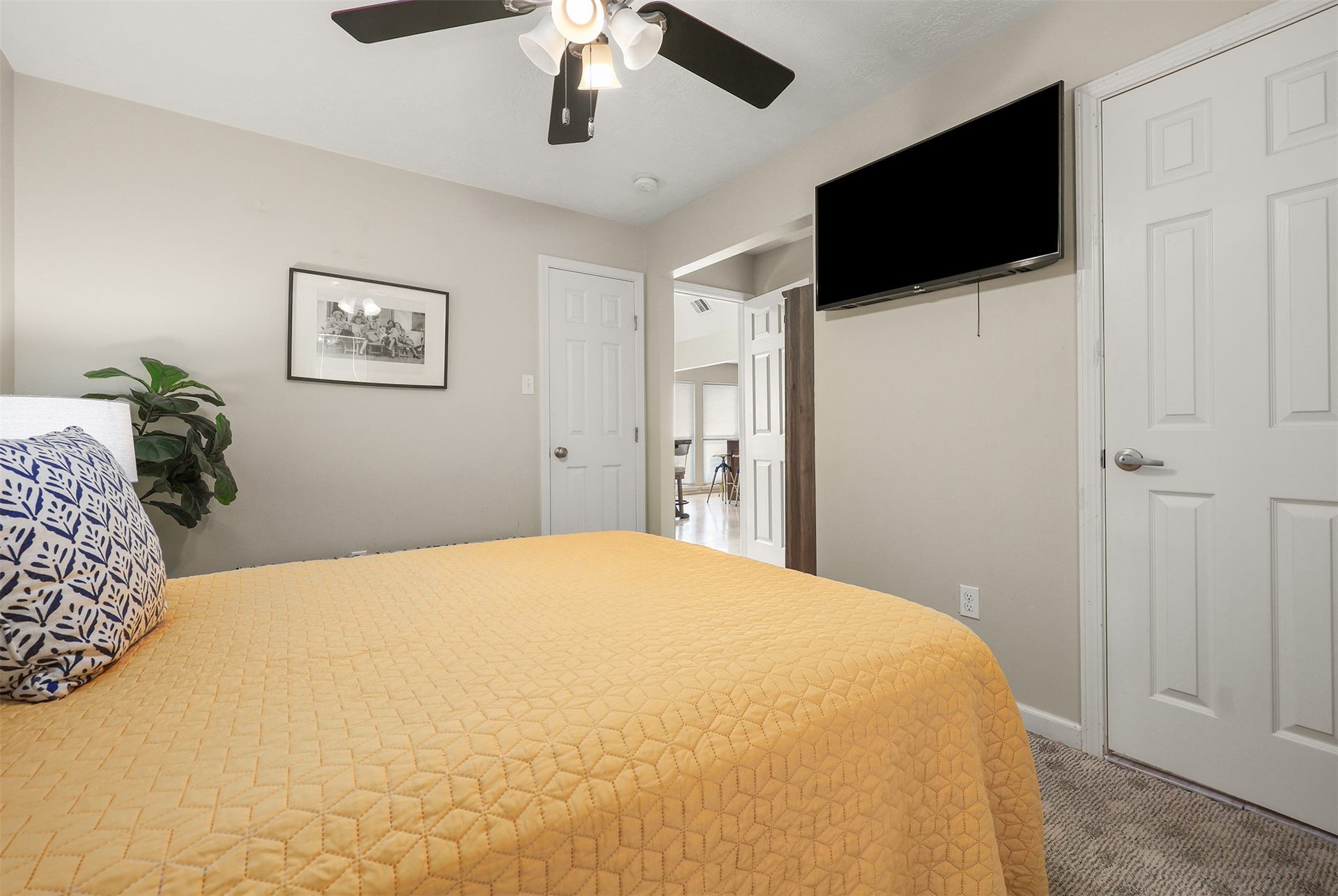 22113 Yoakum Drive, Galveston, TX 77554 22113 Yoakum Drive, Galveston, TX 77554