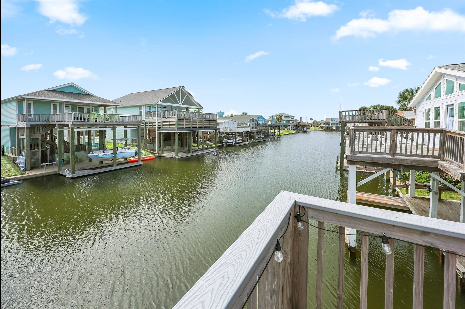 22113 Yoakum Drive, Galveston, TX 77554 22113 Yoakum Drive, Galveston, TX 77554