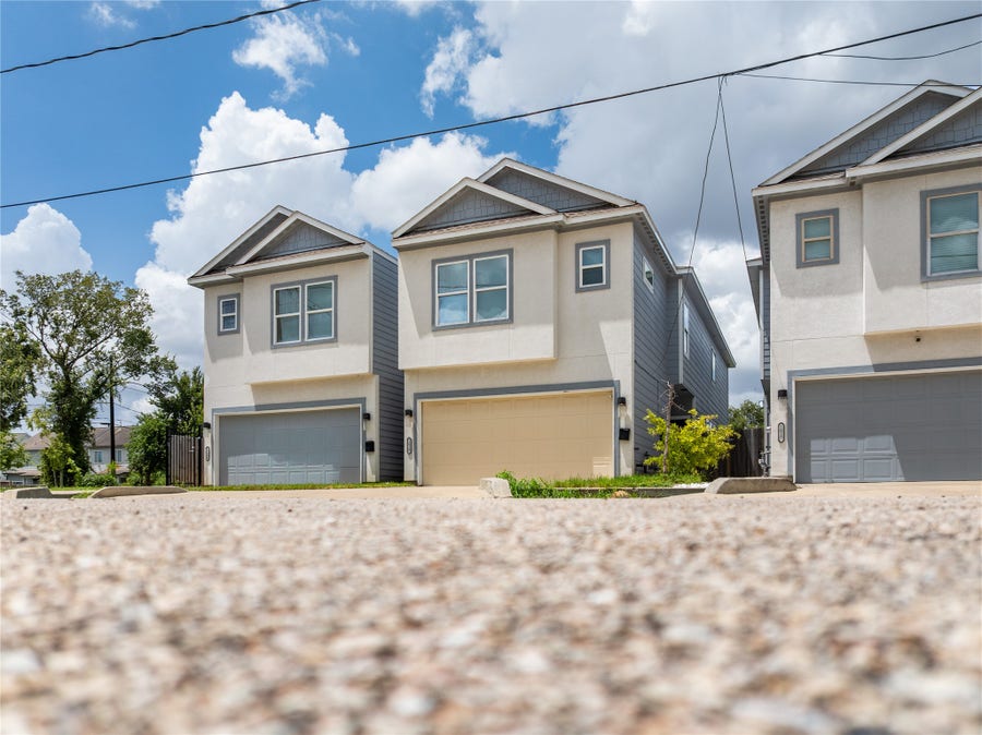 Property photo for 2015 Harlem Street, Houston, TX