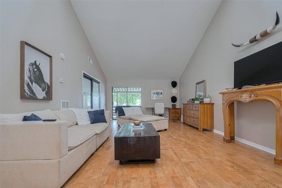 Property photo for 182 April Point Drive N, Conroe, TX