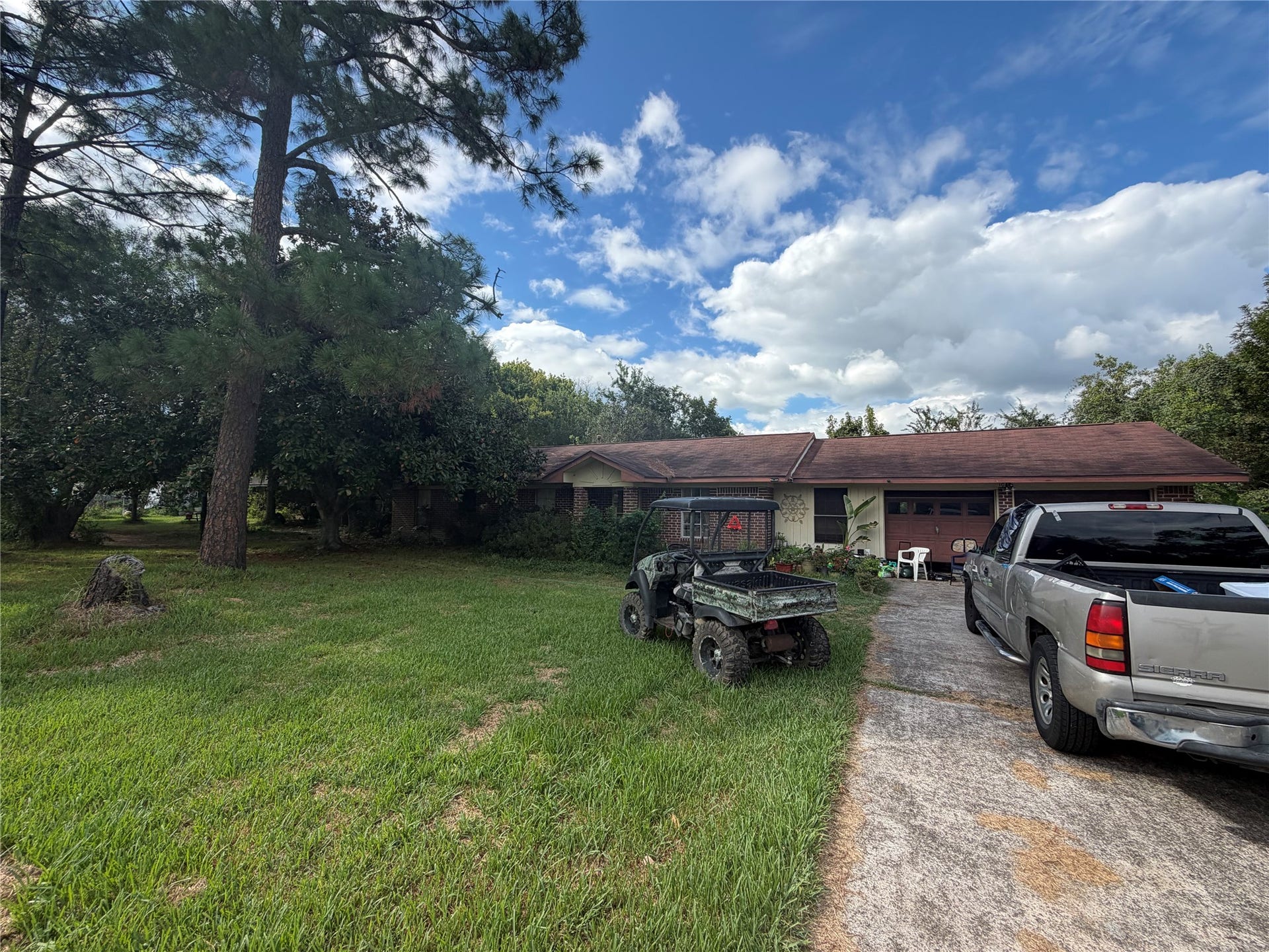1014 Delesandri Lane, Kemah, TX 77565 1014 Delesandri Lane, Kemah, TX 77565