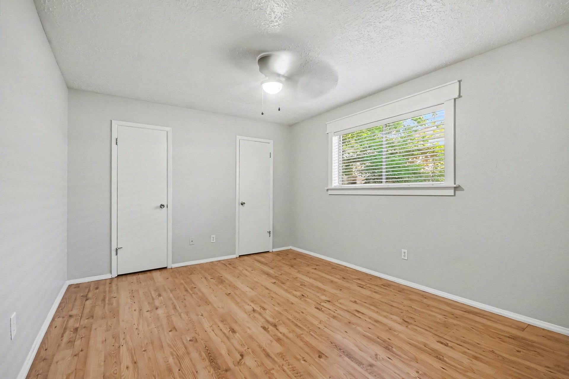 16923 Blackhawk Boulevard, Friendswood, TX 77546 16923 Blackhawk Boulevard, Friendswood, TX 77546
