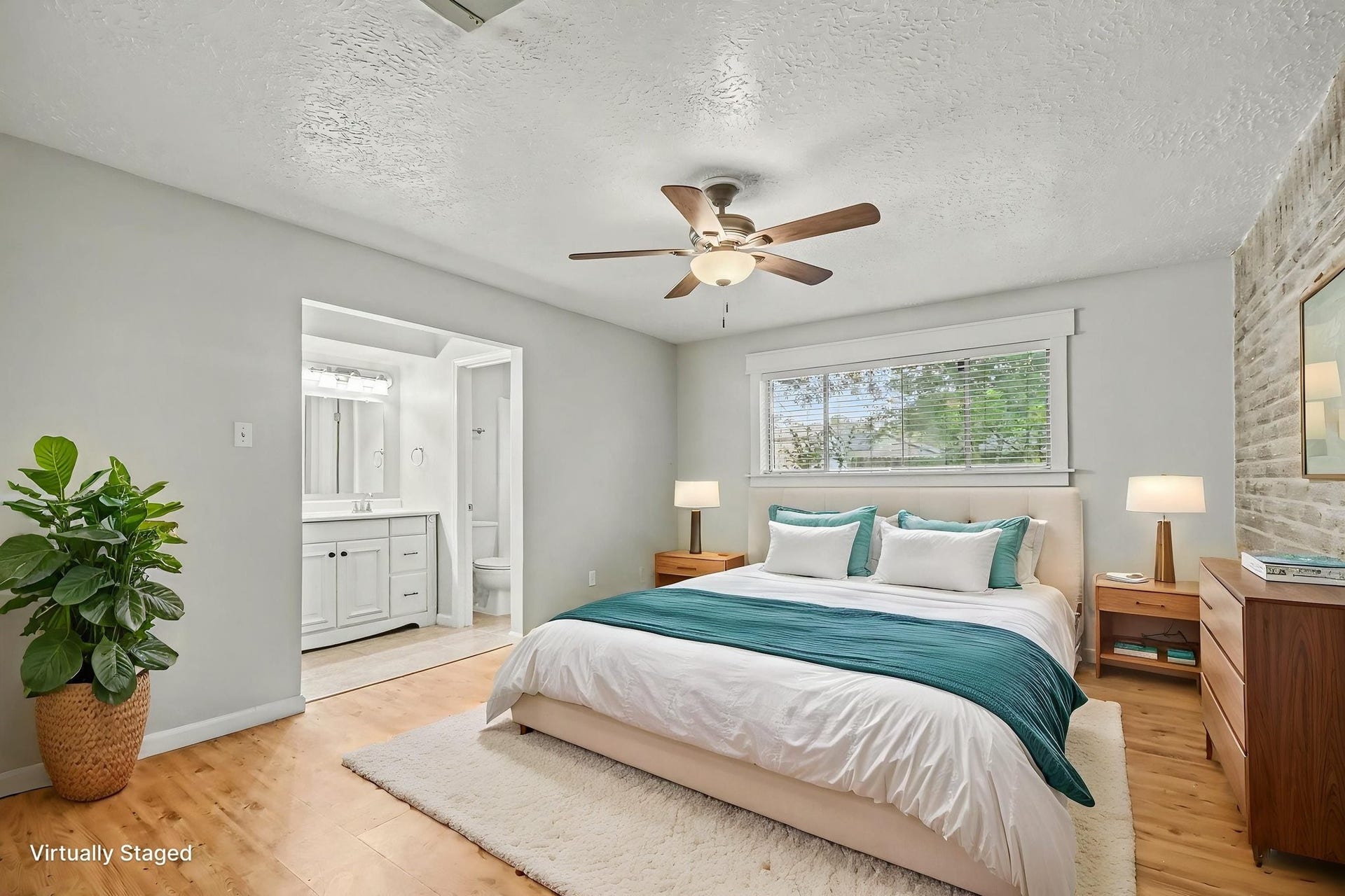 16923 Blackhawk Boulevard, Friendswood, TX 77546 16923 Blackhawk Boulevard, Friendswood, TX 77546