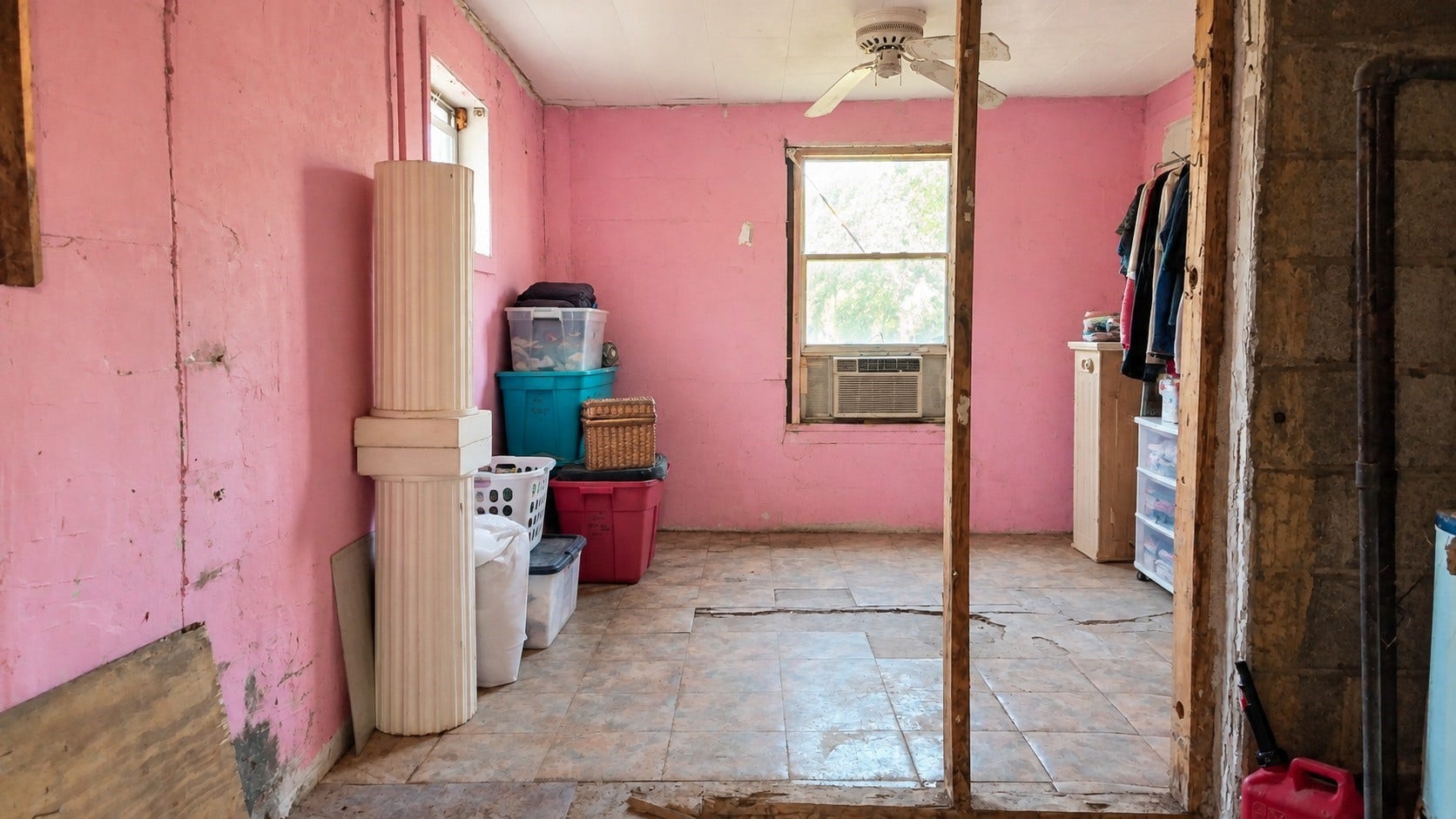 Backyard Storage room  (AI Renovated)