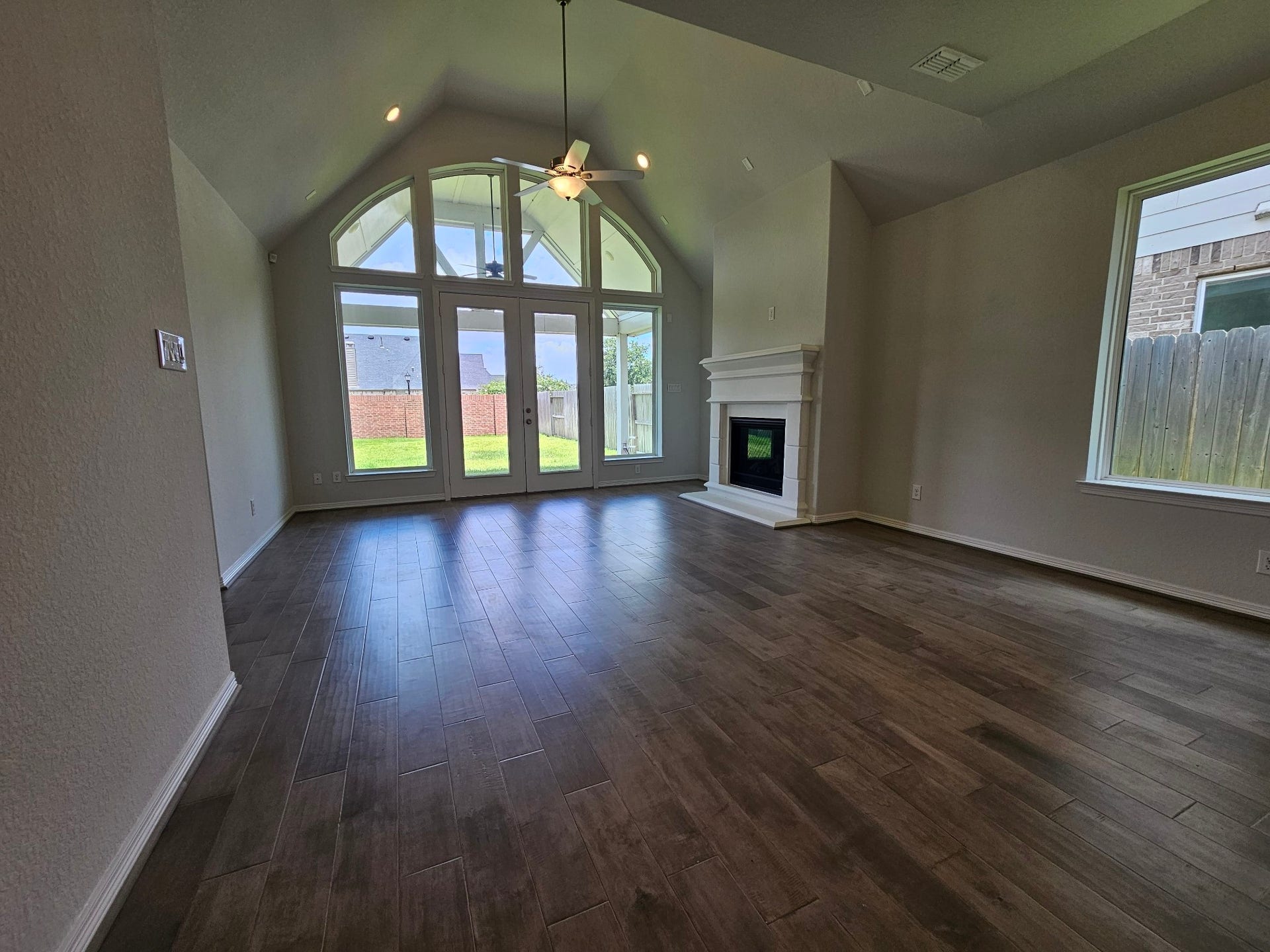 2414 Manor Valley Lane, Missouri City, TX 77459 2414 Manor Valley Lane, Missouri City, TX 77459