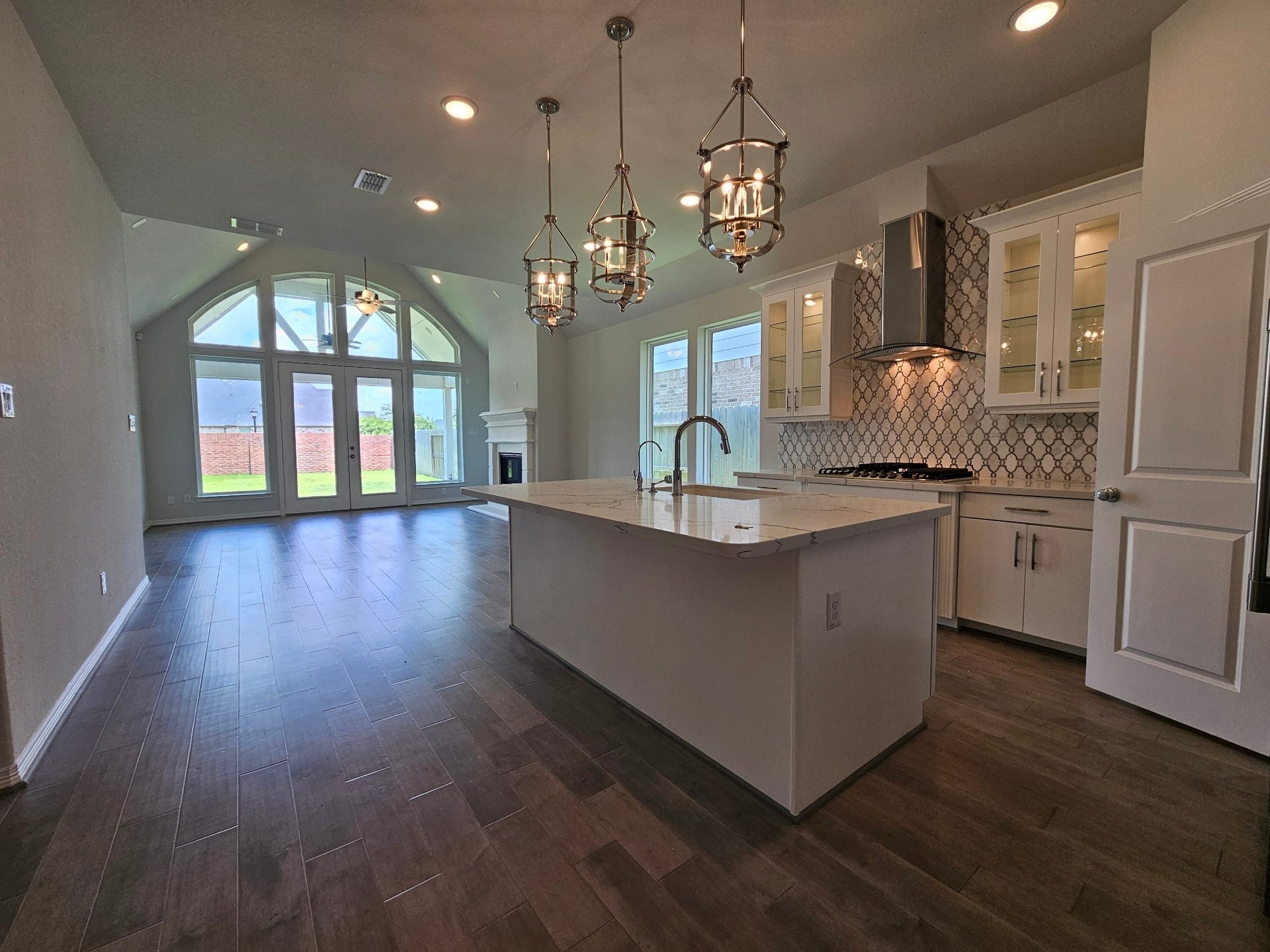 2414 Manor Valley Lane, Missouri City, TX 77459 2414 Manor Valley Lane, Missouri City, TX 77459