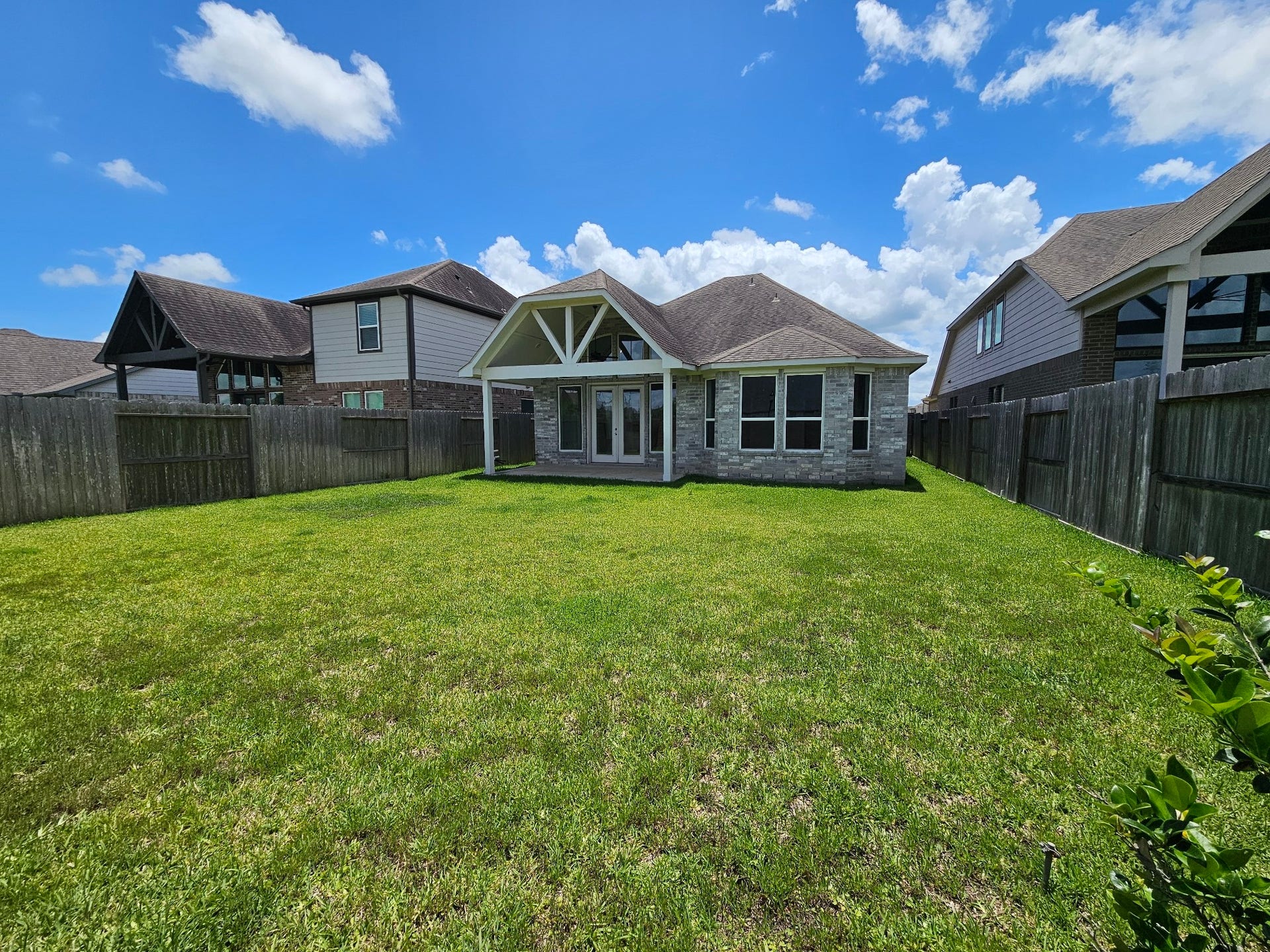 2414 Manor Valley Lane, Missouri City, TX 77459 2414 Manor Valley Lane, Missouri City, TX 77459
